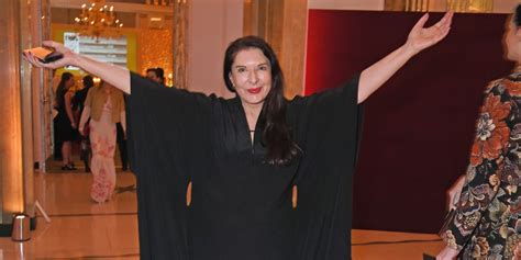 marina abramovic burberry